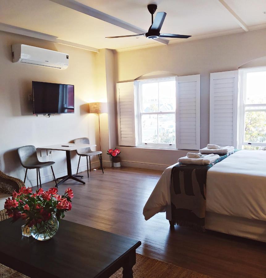 Apartment At Hermanus Waterfront Экстерьер фото