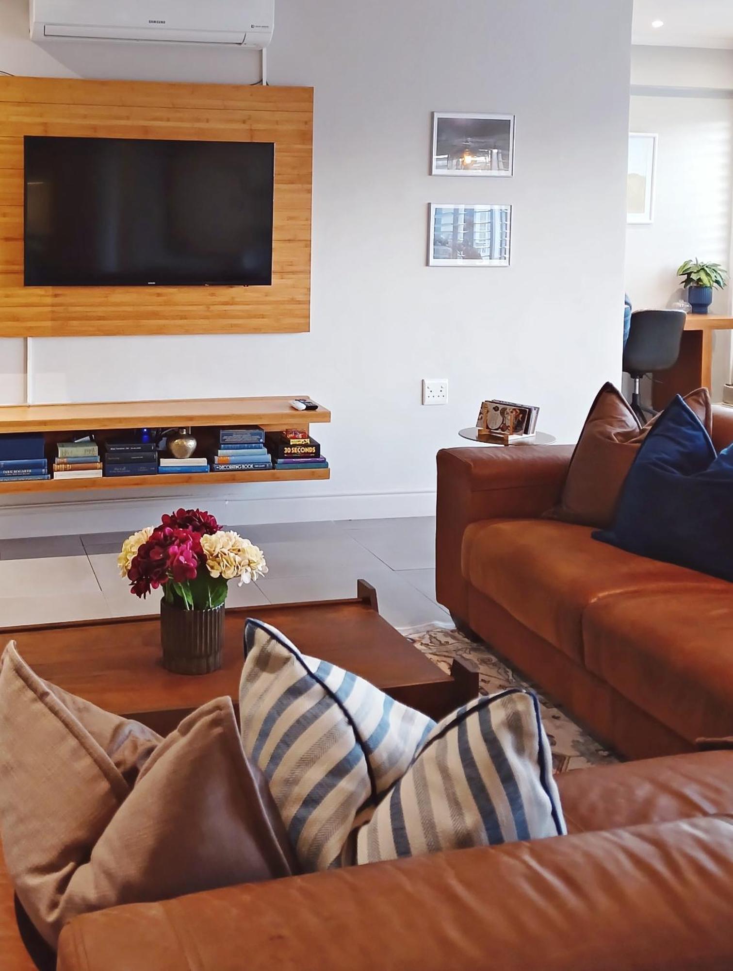 Apartment At Hermanus Waterfront Экстерьер фото